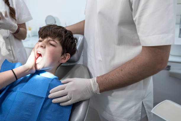 Best Cracked Tooth Emergency Dentist  in Tompkinsville, KY